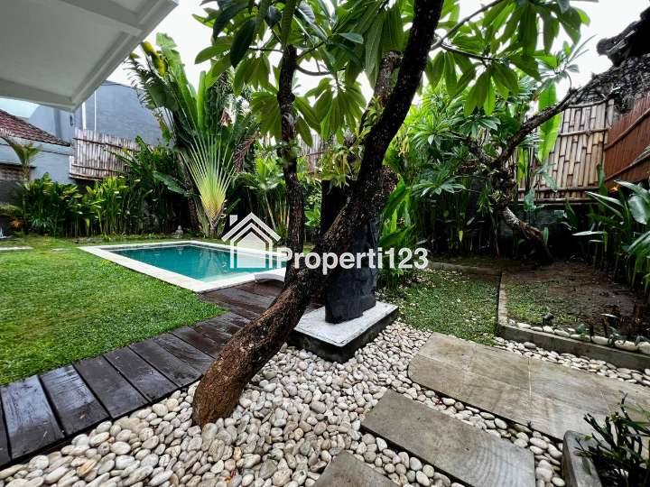 Disewakan Villa 3 bedroom jl Bidadari Seminyak Kuta Utara Bali - 9