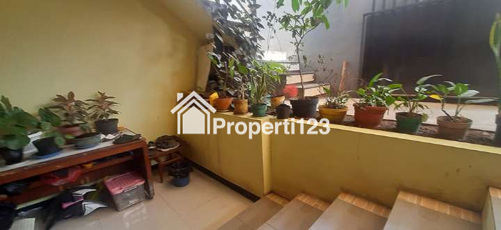 RUMAH DAN KOST-KOSTAN DI CISITU DAGO BANDUNG - 13