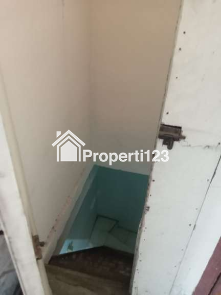 Rumah di Klender cocok untuk tempat tinggal dan usaha - 18