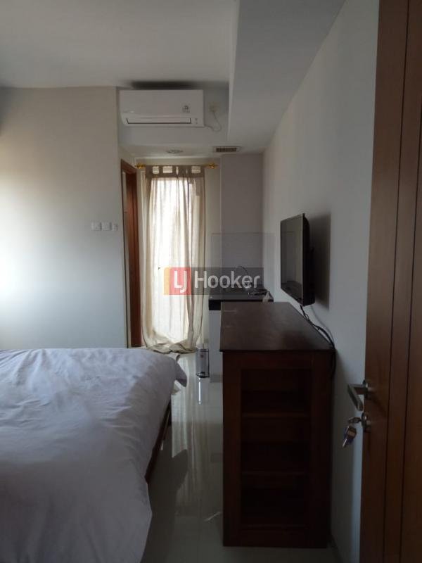 Dijual Unit Apartmen Green Lake View Depok Type Studio - 5