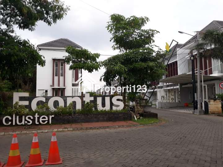 SIAP HUNI & GAK PAKE RENOV Rumah Green Semanggi Mangrove Cluster Econtus Wonorejo - 4