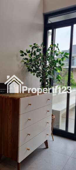 DIJUAL RUMAH FULL FURNISH KOTA BARU PARAHYANGAN - 11