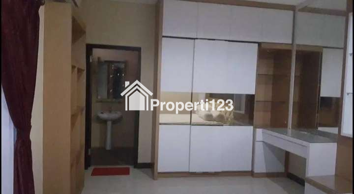 Rumah Full Furnished Strategis Lokasi Tenggilis Surabaya - 6