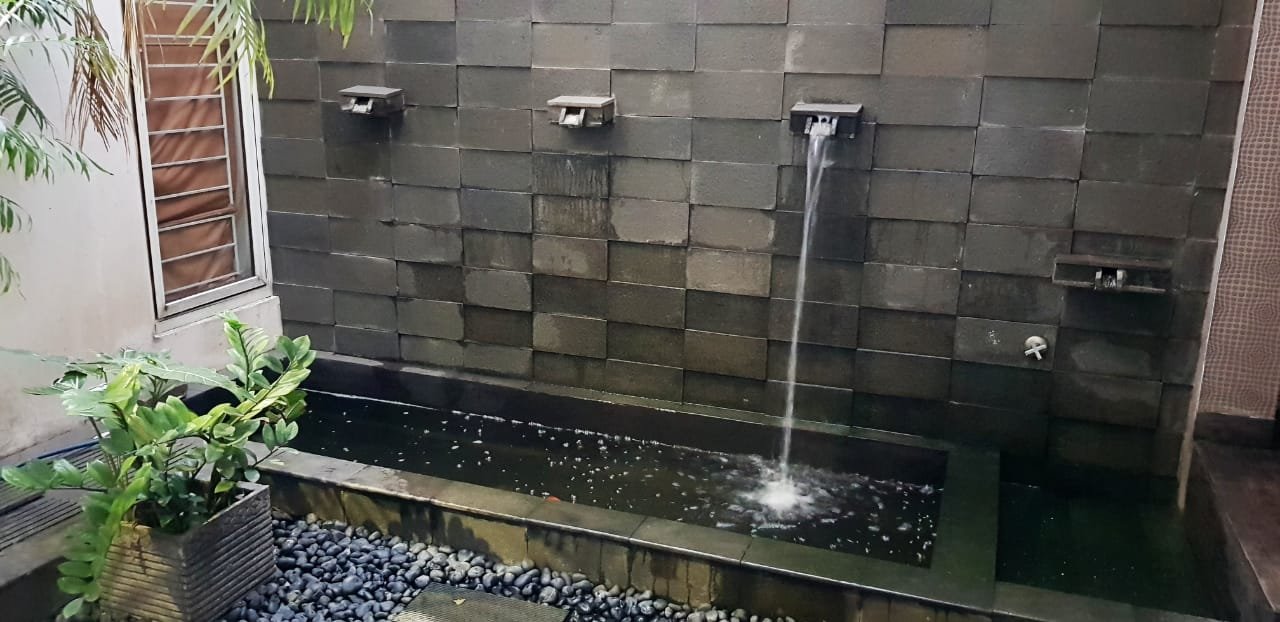 Dijual Rumah Mewah,Elegan Minimalist Di  Jatiwaringin-Jaticempaka Perbatasan Jakarta Timur-Bekasi - 4