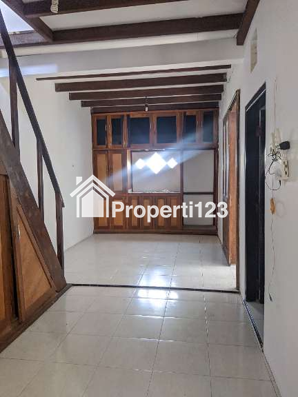 DIKONTRAKAN RUMAH DI KENDAL KOTA - 1