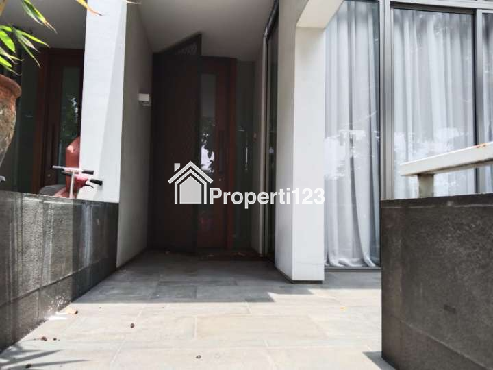 di jual rumah di Residence 28 - 2