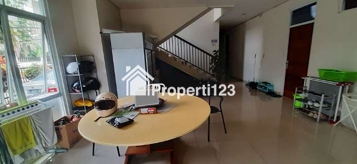 KOST EKSLUSIF 21 KAMAR PENUH TERISI DI TUBAGUS ISMAIL DAGO BANDUNG - 3