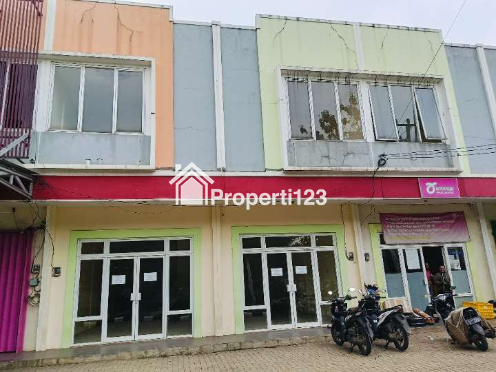 Ruko Di Perumahan Sentra Hills Regency Pinggir Jalan Parkiran Luas - 7