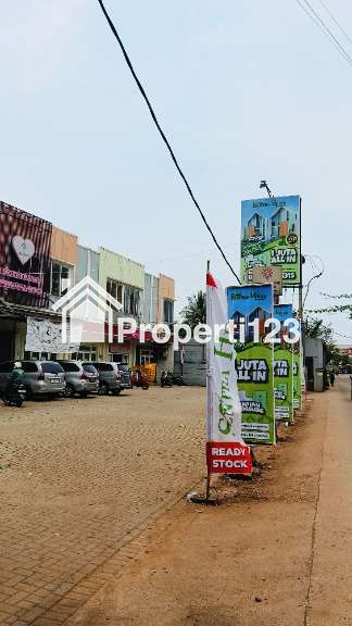 Ruko Di Perumahan Sentra Hills Regency Pinggir Jalan Parkiran Luas - 4