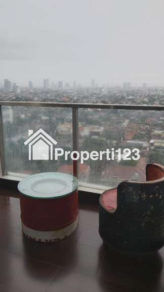 Apartemen Kemang Village Residence 2 Br Furnished Pet Friendly - 8