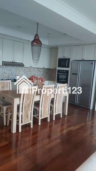 Apartemen Kemang Village Residence 2 Br Furnished Pet Friendly - 3