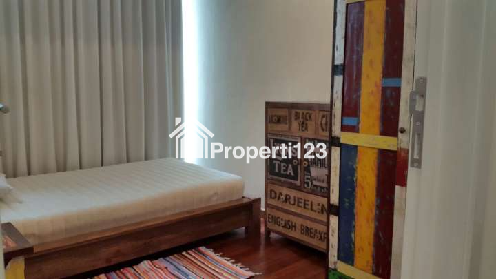 Apartemen Kemang Village Residence 2 Br Furnished Pet Friendly - 11