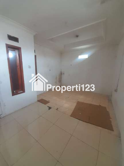 Dijual Rumah di Taman Cibaduyut Indah - 5