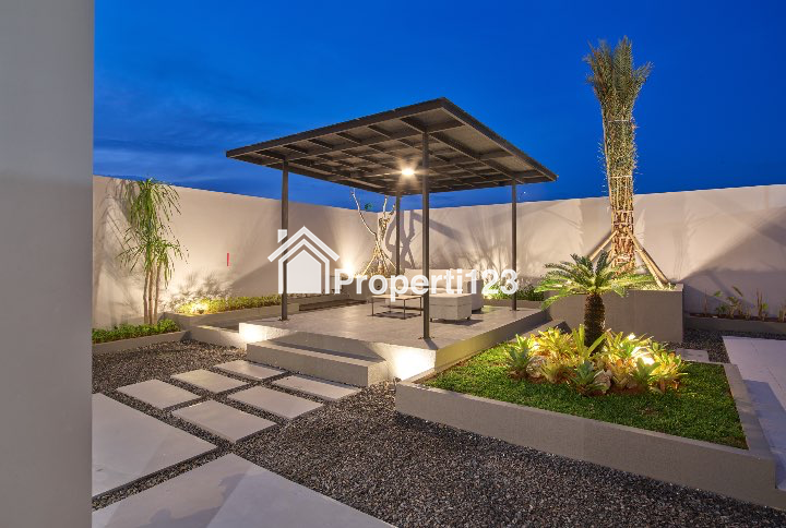 Rumah Mewah Tengah Kota Makassar - 9