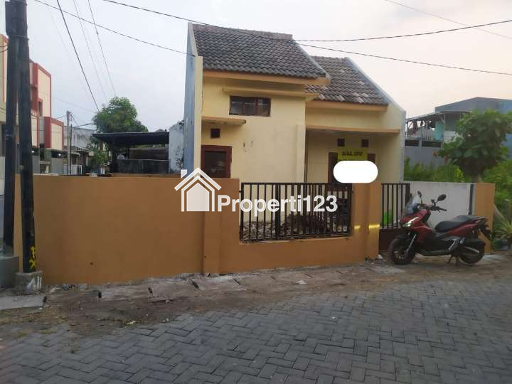 SIAP HUNI Rumah Medokan Sawah Timur Surabaya Bangunan Baru - 4