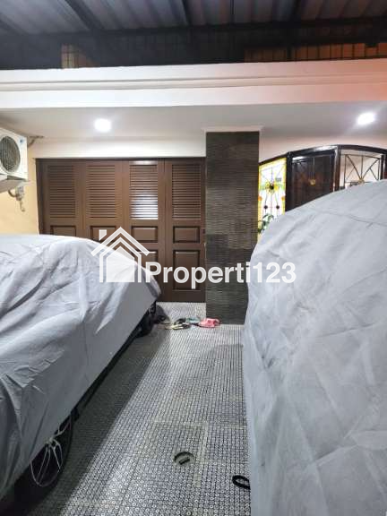 Rumah 3 Lantai Harga Bawah NJOP Kelapa Gading Barat Jakarta Utara - 2