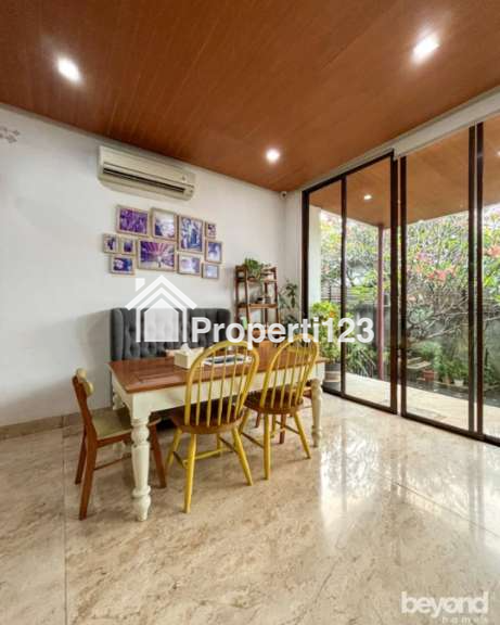 Dijual Rumah Townhouse Siap Huni Di Kawasan Kemang, Jakarta Selatan - 5