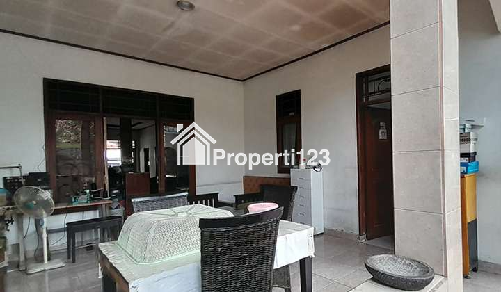 Jual Rumah di Pusat Kota Karawang Siap Huni, Lokasi Strategis! - 9