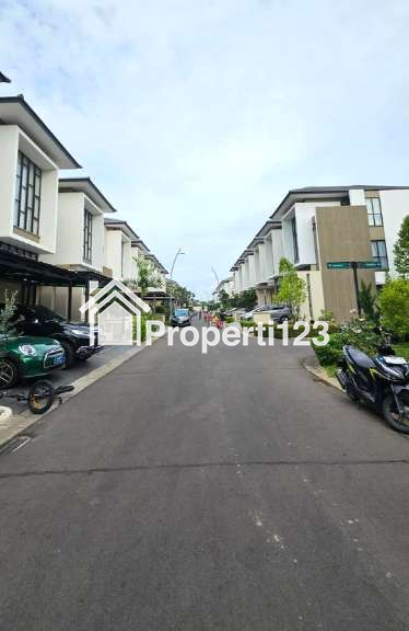 Rumah Siap Huni Cluster Mantana Asya Jakarta Garden City Jakarta Timur - 17