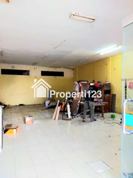 Dijual Toko area Nusa Dua dkt jl Dharmawangsa Benoa Kuta Selatan Bali - 4
