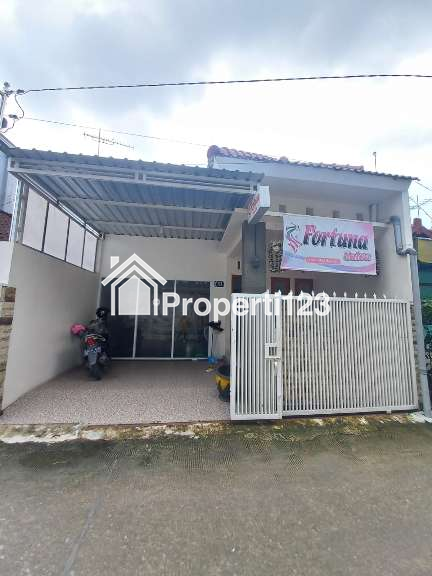 DIJUAL RUMAH FULL FURNISHED BOJONEGORO KOTA - 1