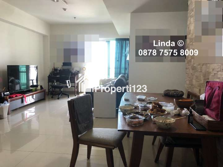 Apartemen sherwood 3BR semi furnished pool view - 4