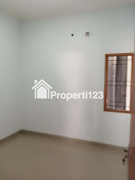 RUMAH DIKONTRAKKAN KAVLING UI TIMUR, TANAH BARU, BEJI, DEPOK - 12