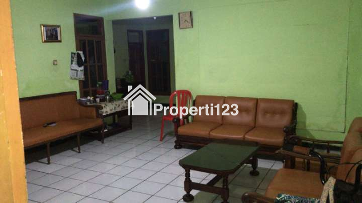 Rumah dan 4 kamar kosan di kiaracondong dekat kiara Artha Park - 4