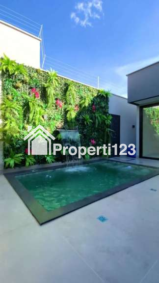 Rumah 2 Lantai Modern di Pekanbaru - 7