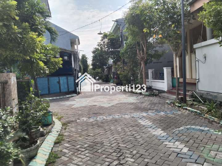 Rumah Kebraon Indah Permai Surabaya Selatan Keamanan Security 24 Jam - 2