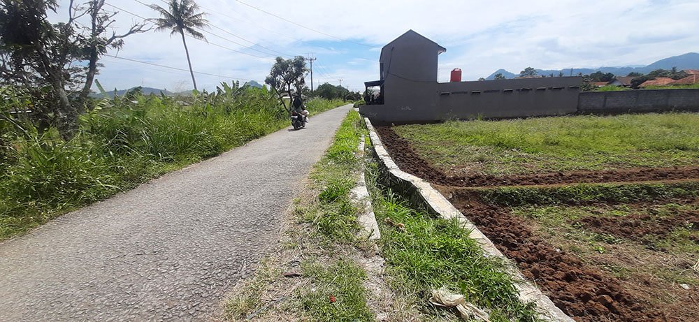 TANAH UNTUK PERUMAHAN ATAU PERMUKIMAN DI CIHAMPELAS BATUJAJAR - 11