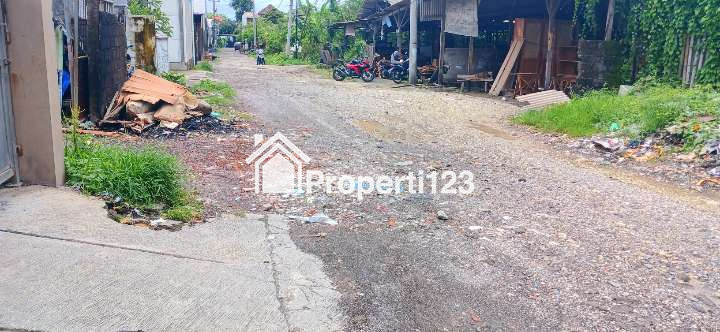 Disewakan tanah 300 m2 area jl Persada Taman Sari Teuku Umar Barat Kerobokan Bali - 3