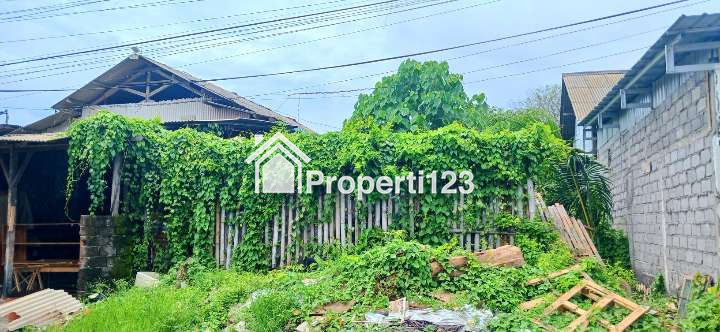 Disewakan tanah 300 m2 area jl Persada Taman Sari Teuku Umar Barat Kerobokan Bali - 2