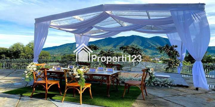 GLAMPING DAN RESTO DENGAN VIEW SPEKTAKULER DI LEMBANG BANDUNG BARAT - 9