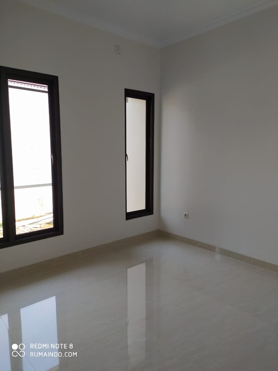 Dijual Rumah Cluster Grand 54 Residence 3 Kebagusan Jakarta Selatan - 5