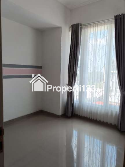 DiJual Rumah Grand Armina Banyumanik - 11