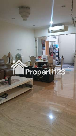 Rumah Mewah Puri Widya Utama Citraland Surabaya Barat Siap Huni - 6