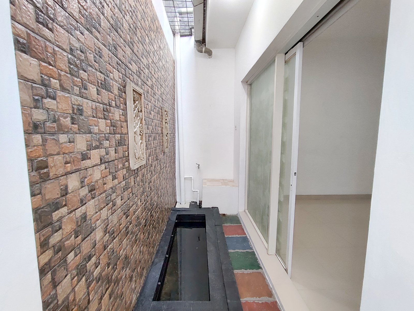 Dijual Cepat. Rumah berlokasi strategis & siap huni di Serpong dekat BSD. - 13