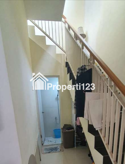 Dijual Rumah 2 Lantai Istana Mentari Cemengkalang Sidoarjo Siap Huni - 6