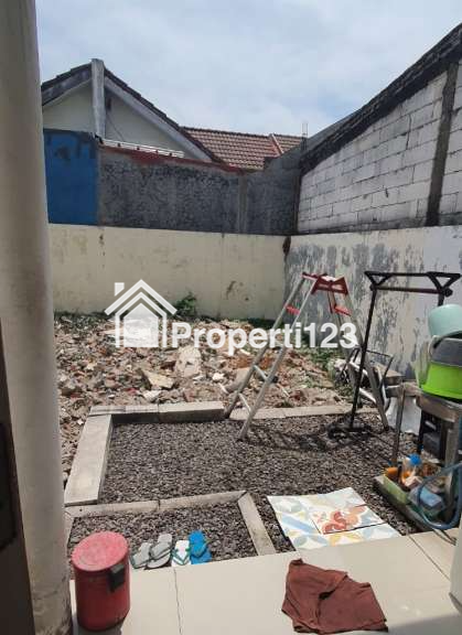 Dijual Rumah 2 Lantai Istana Mentari Cemengkalang Sidoarjo Siap Huni - 10