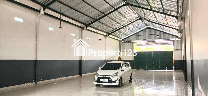 Disewakan gudang 250 m2 jl Denpasar - Singaraja Mengwi Badung Bali - 2