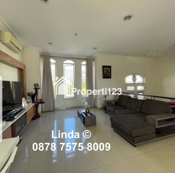 Rumah The Villas MOI kelapa gading furnished - 2