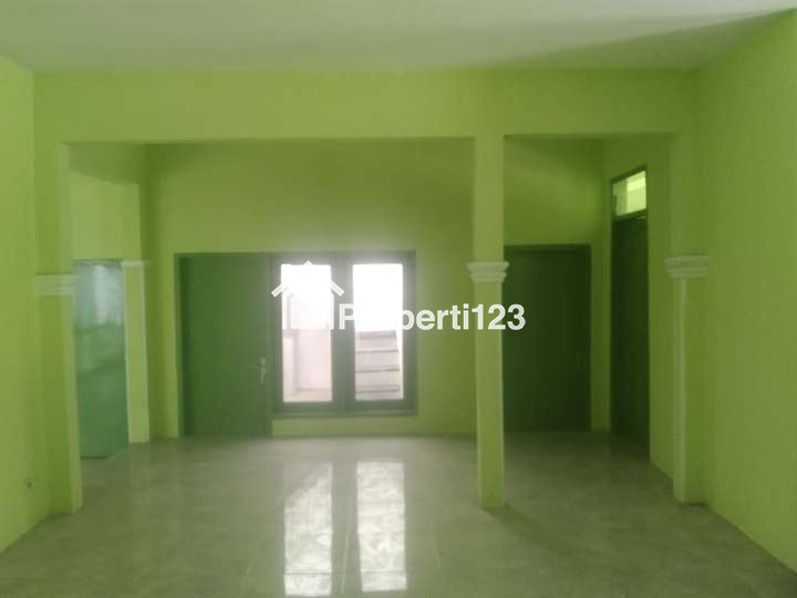 RUMAH LAMA BANGUNAN SANGAT TERAWAT Rumah 1 Lantai Nginden Intan Tengah Surabaya - 2