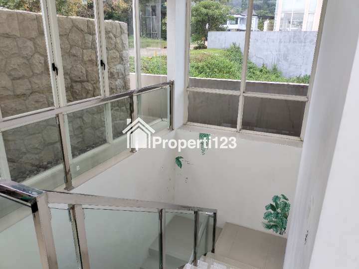 Dijual Rumah Villa Taman Dayu Sagamore Hill Pandaan Pasuruan Jatim Bonus Full Furnished Best View Gunung dan Kota Strategis dekat akses Jalan TOL - 10