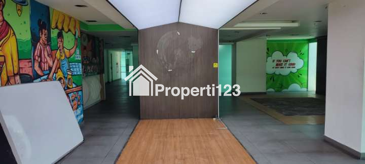 Dijual Area Ruang Usaha Komersial Bandung di Jalan Merdeka - 6
