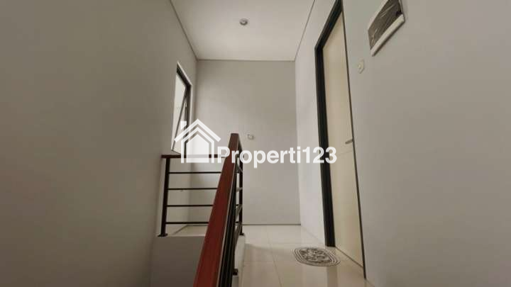 Rumah 2 Lantai Pondok Candra Sidoarjo Cluster Redwood Residence - 6