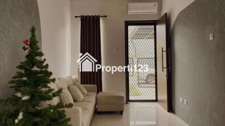 Rumah 2 Lantai Pondok Candra Sidoarjo Cluster Redwood Residence - 3