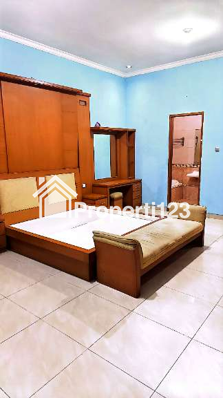 Disewakan Rumah 2 Lantai di Pusat Jakarta Senayan, Bisa untuk Kantor - 19