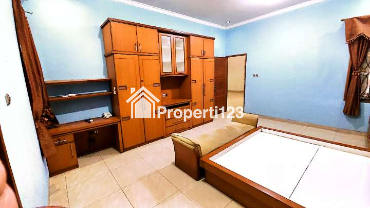 Disewakan Rumah 2 Lantai di Pusat Jakarta Senayan, Bisa untuk Kantor - 15
