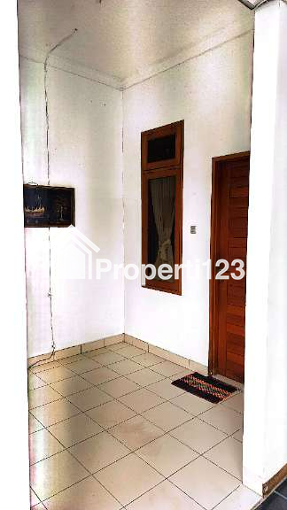 Disewakan Rumah 2 Lantai di Pusat Jakarta Senayan, Bisa untuk Kantor - 13